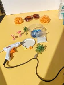 Des boules d'été DIY pour apporter un peu de soleil dans votre déco et vous occuper pendant votre convalescence - DIY facile / Un Sourire aux Lèvres